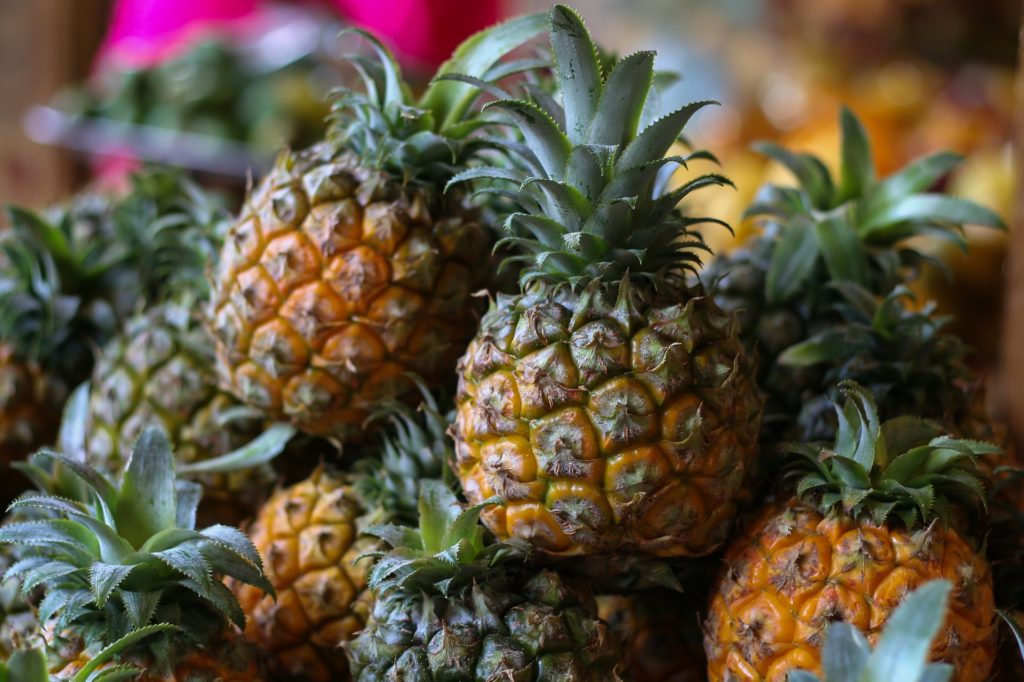 pineapple skin health